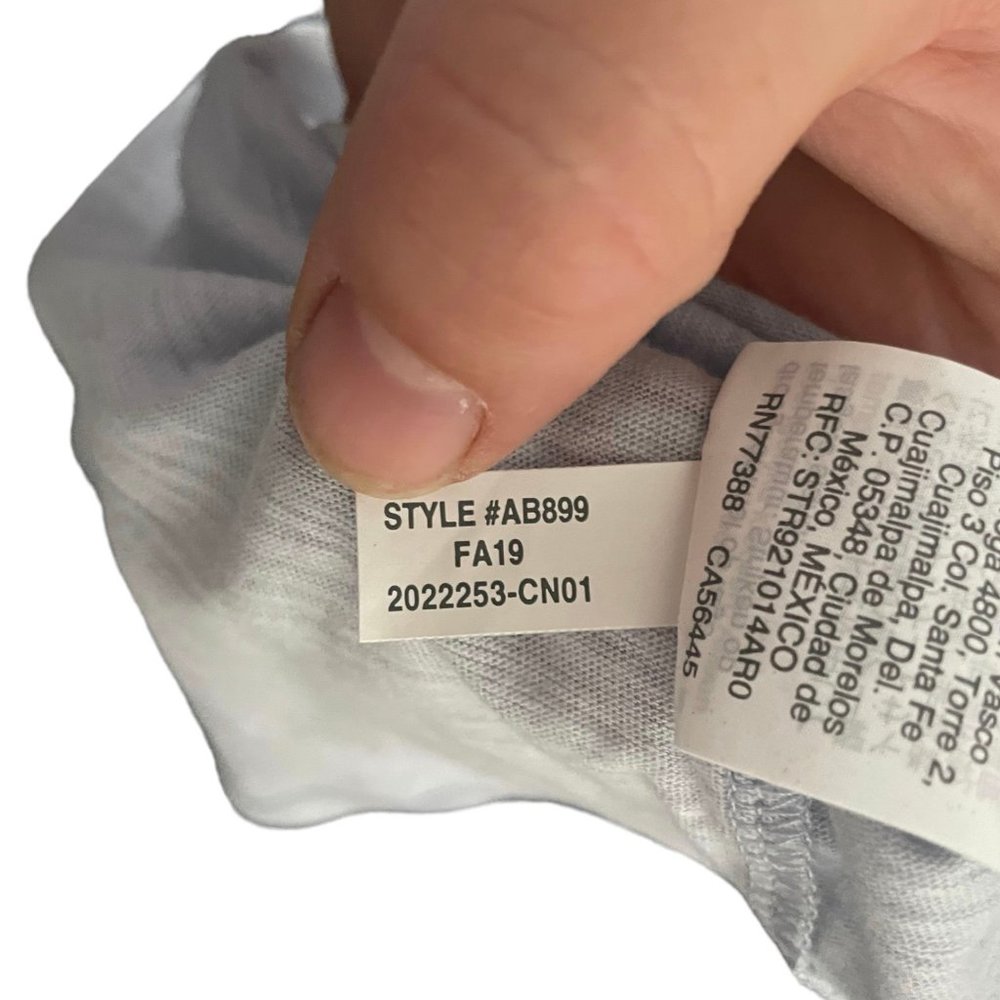J Crew Soho New York T Shirt Small S Slub Cotton Blue Crew Neck Top NYC - Picture 7 of 7